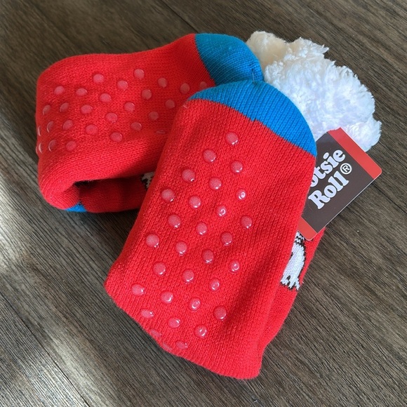 🆕 Tootsie Roll Pop Limited Edition Sherpa Socks - Picture 10 of 16